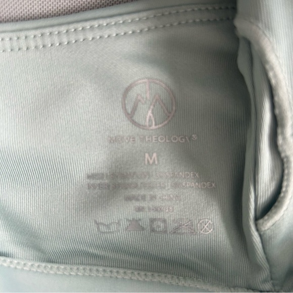 NWT MOVE THEOLOGY Blue Mist Mesh Layer Up Long Sleeve Top Medium Sheer Shelf Bra - Picture 9 of 12